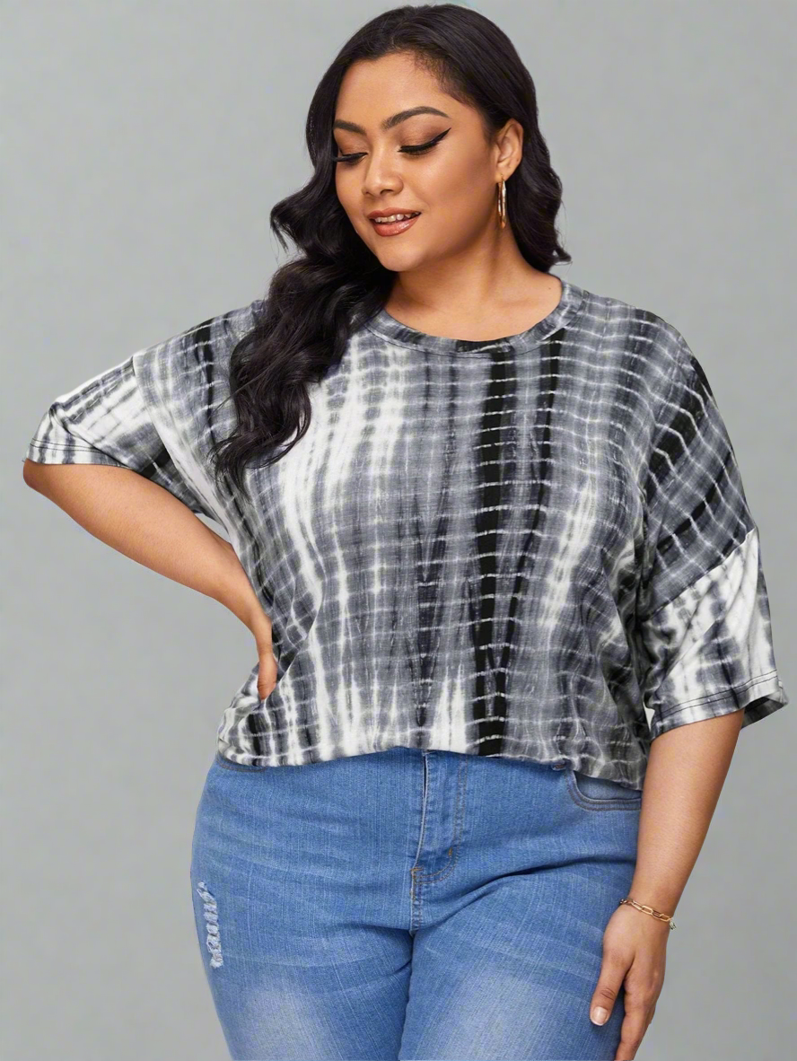 Top ~ Crew Neck Half Sleeve