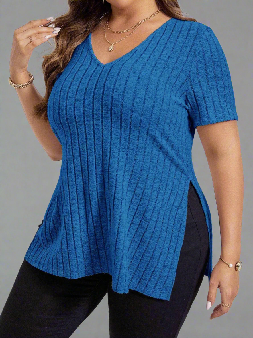 Top ~Short Sleeve Side Split