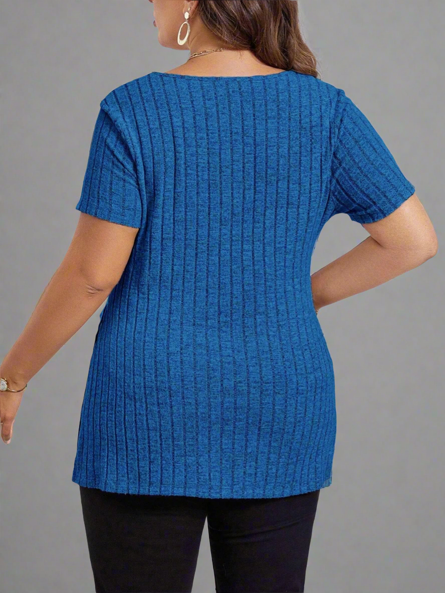 Top ~Short Sleeve Side Split